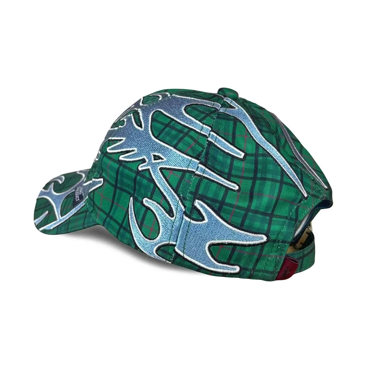 LIVING PRODUCT MAN VS. NATURE HAT